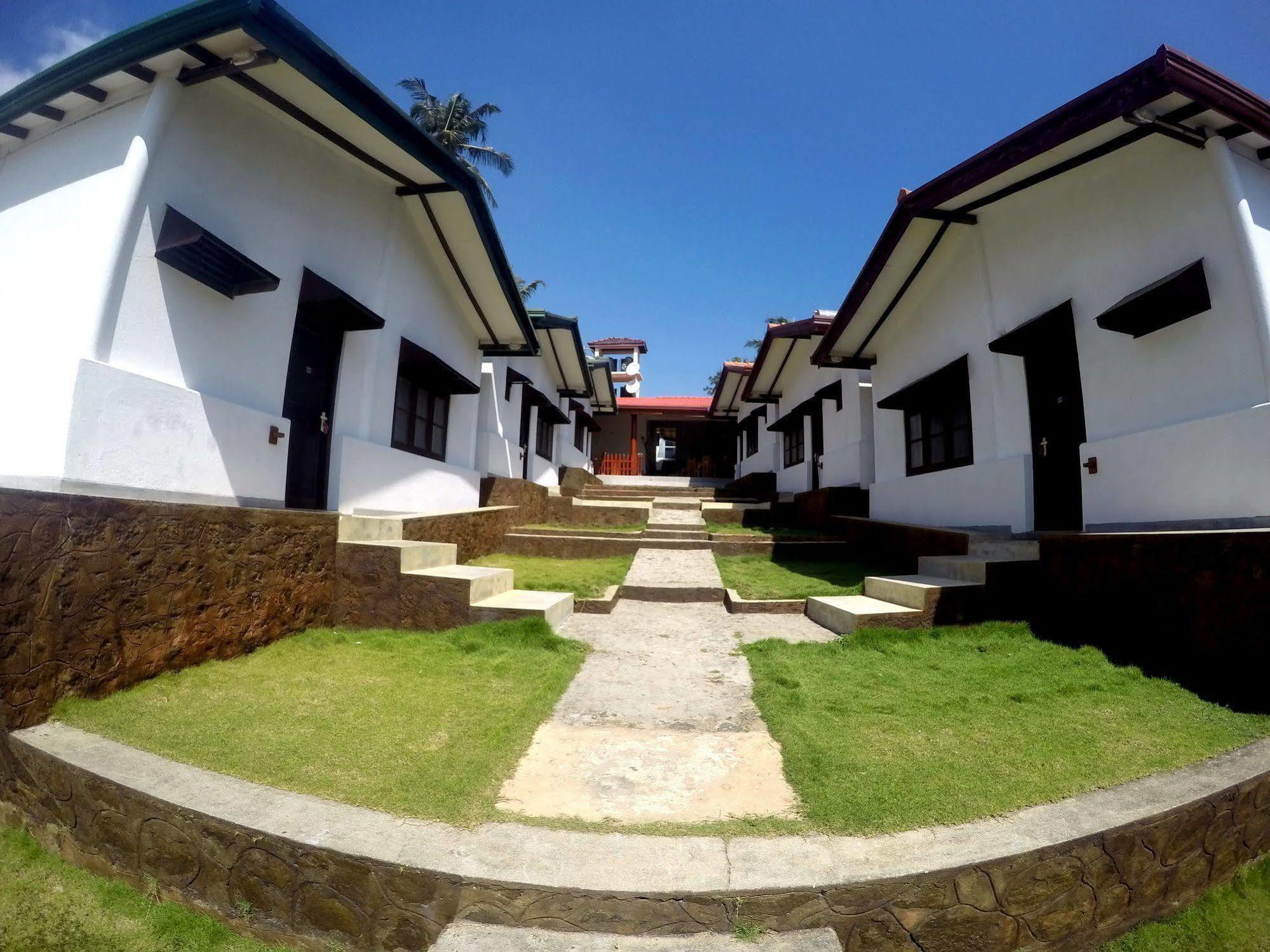 Ramon Beach Resort Ambalangoda  Exterior photo